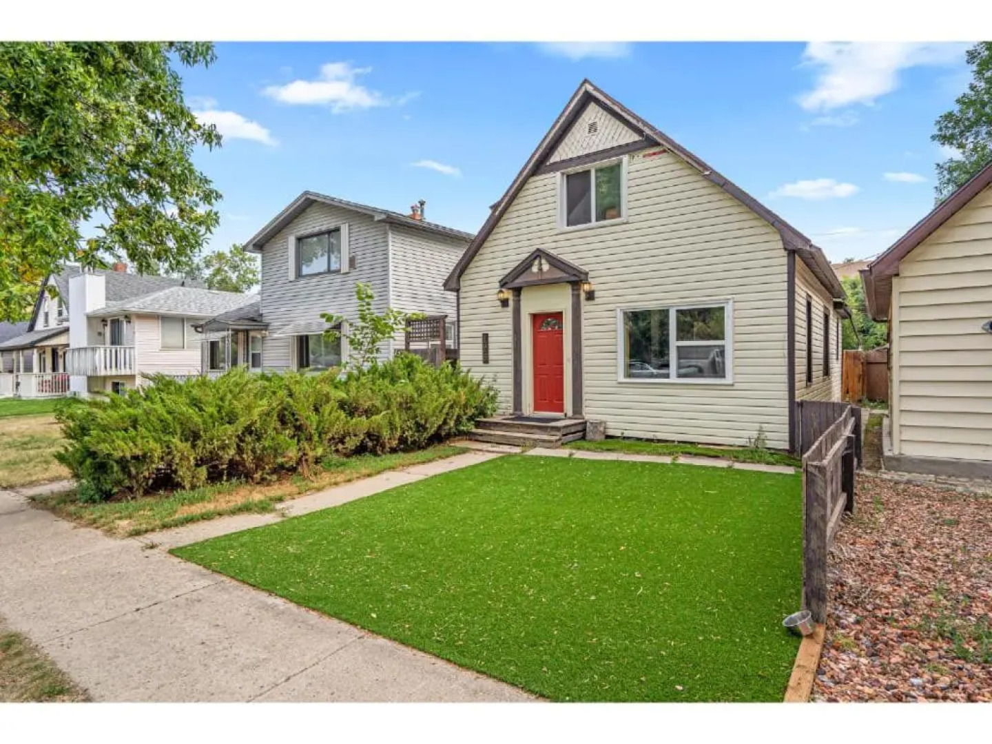 Tealed Ruby No Service Fees Backyard BBQ