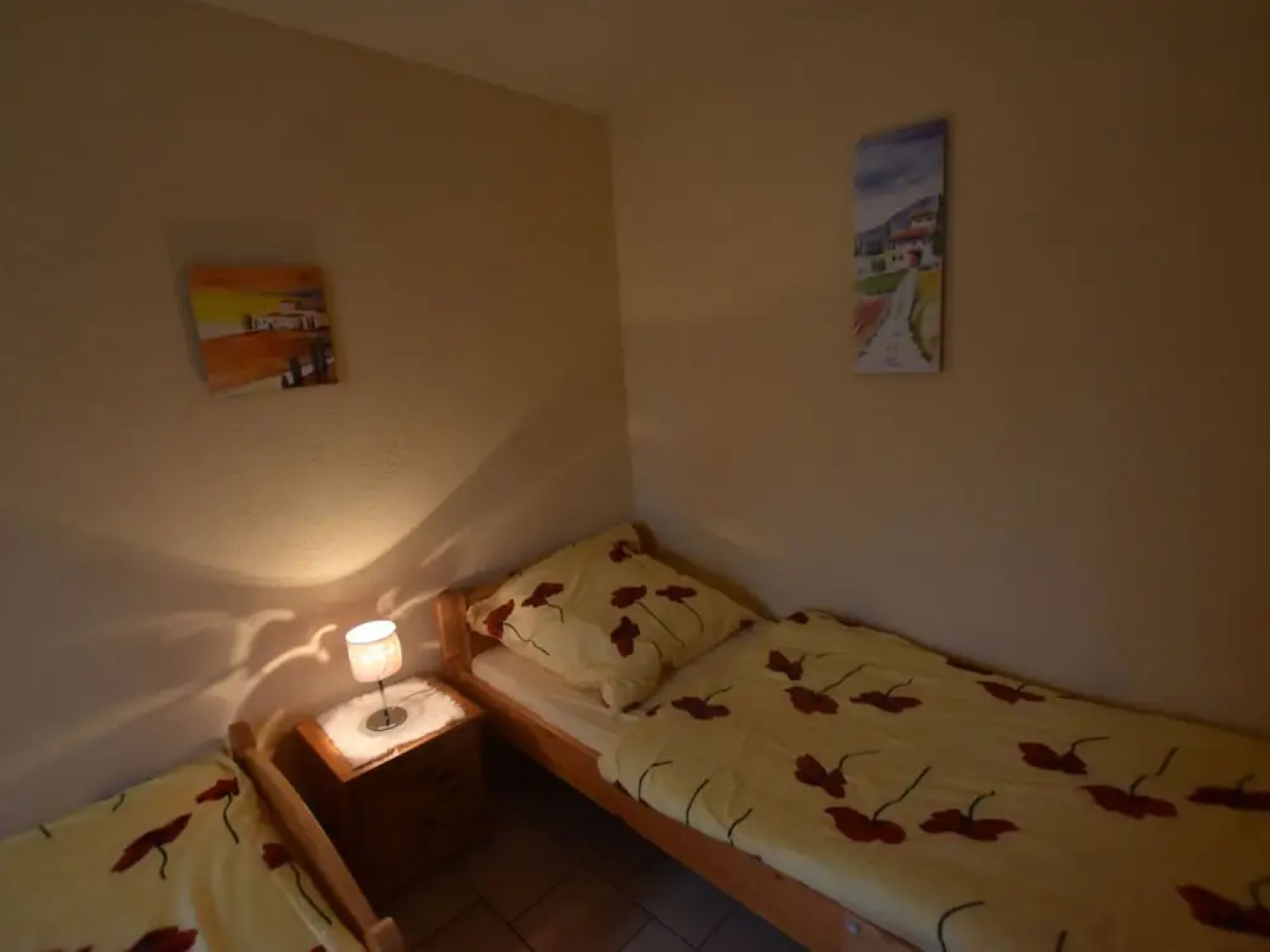 Beachside Apartment in Pepelow With Private Terrace