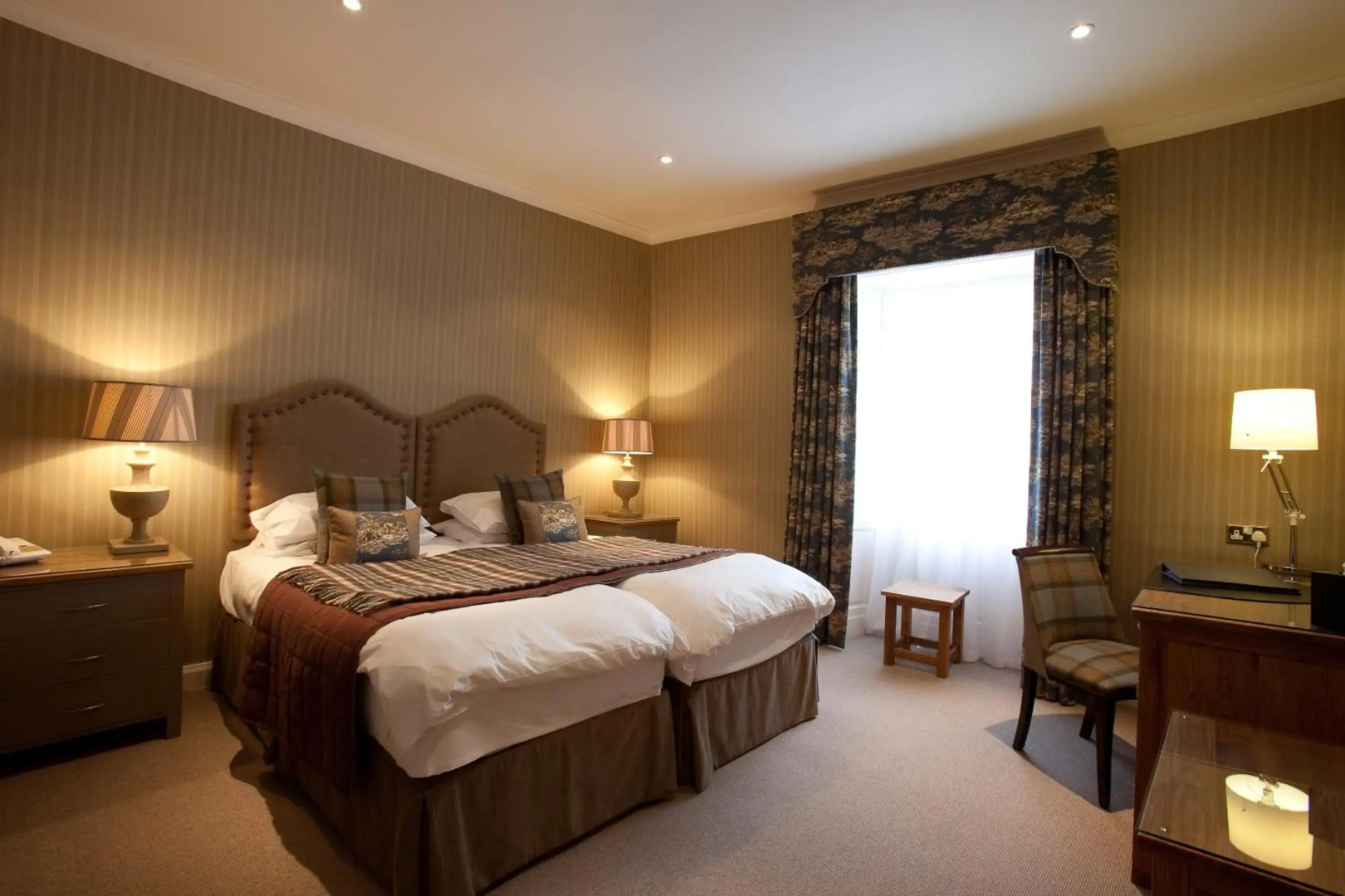 Burts Hotel