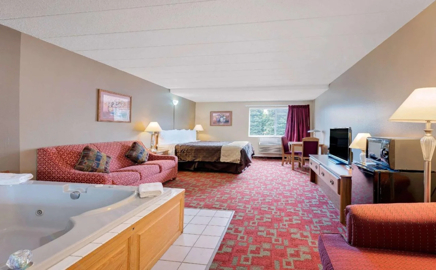 Travelodge by Wyndham Grand Forks
