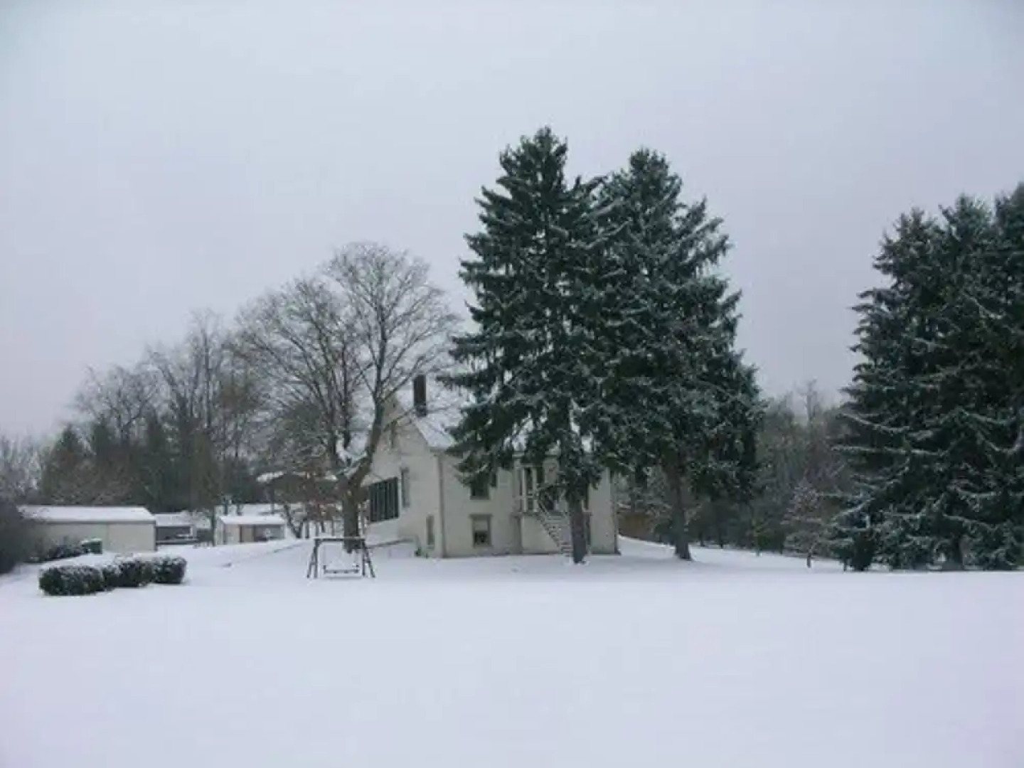 The Pines of Dresden B&B