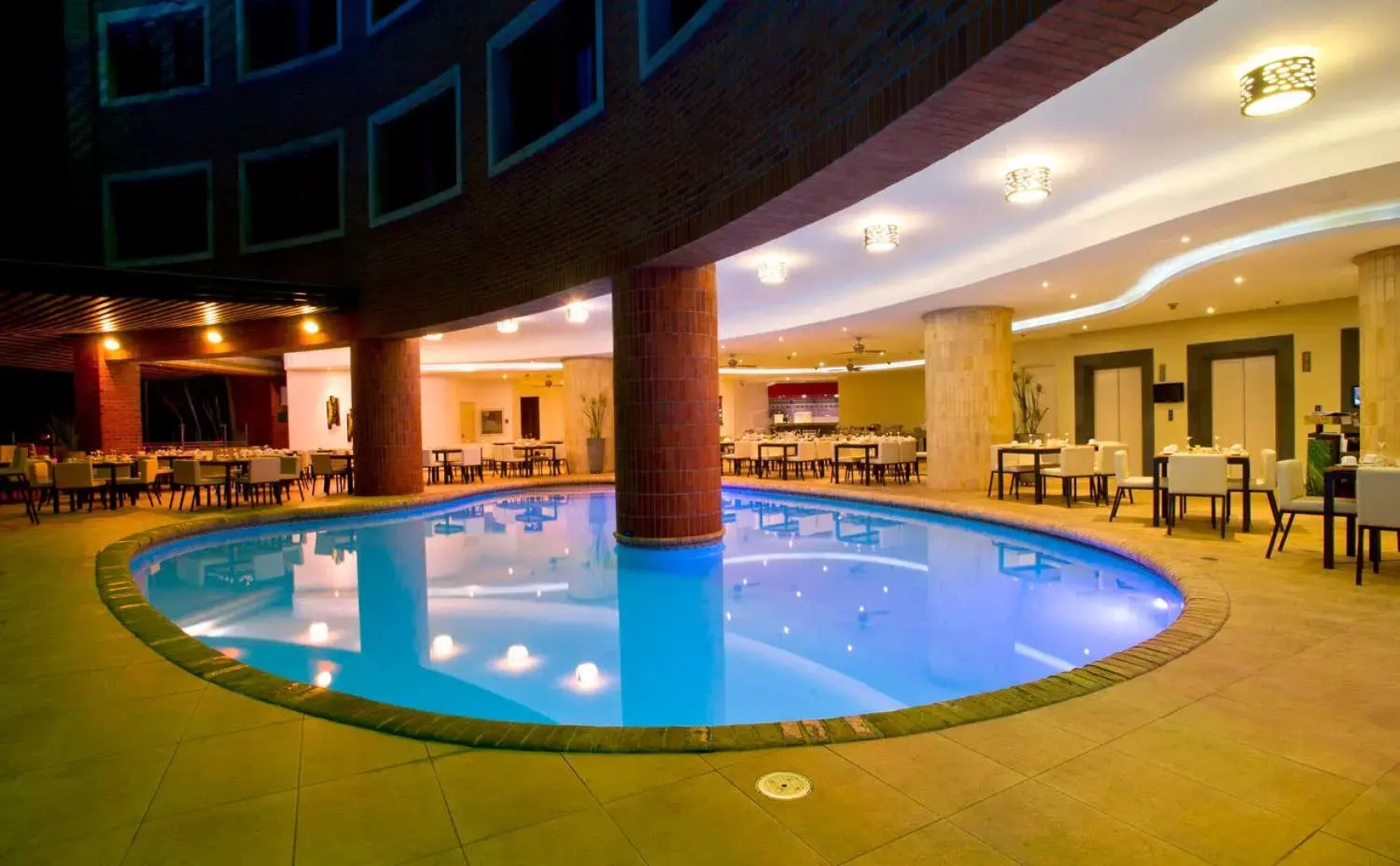 Hotel Dann Carlton Cali