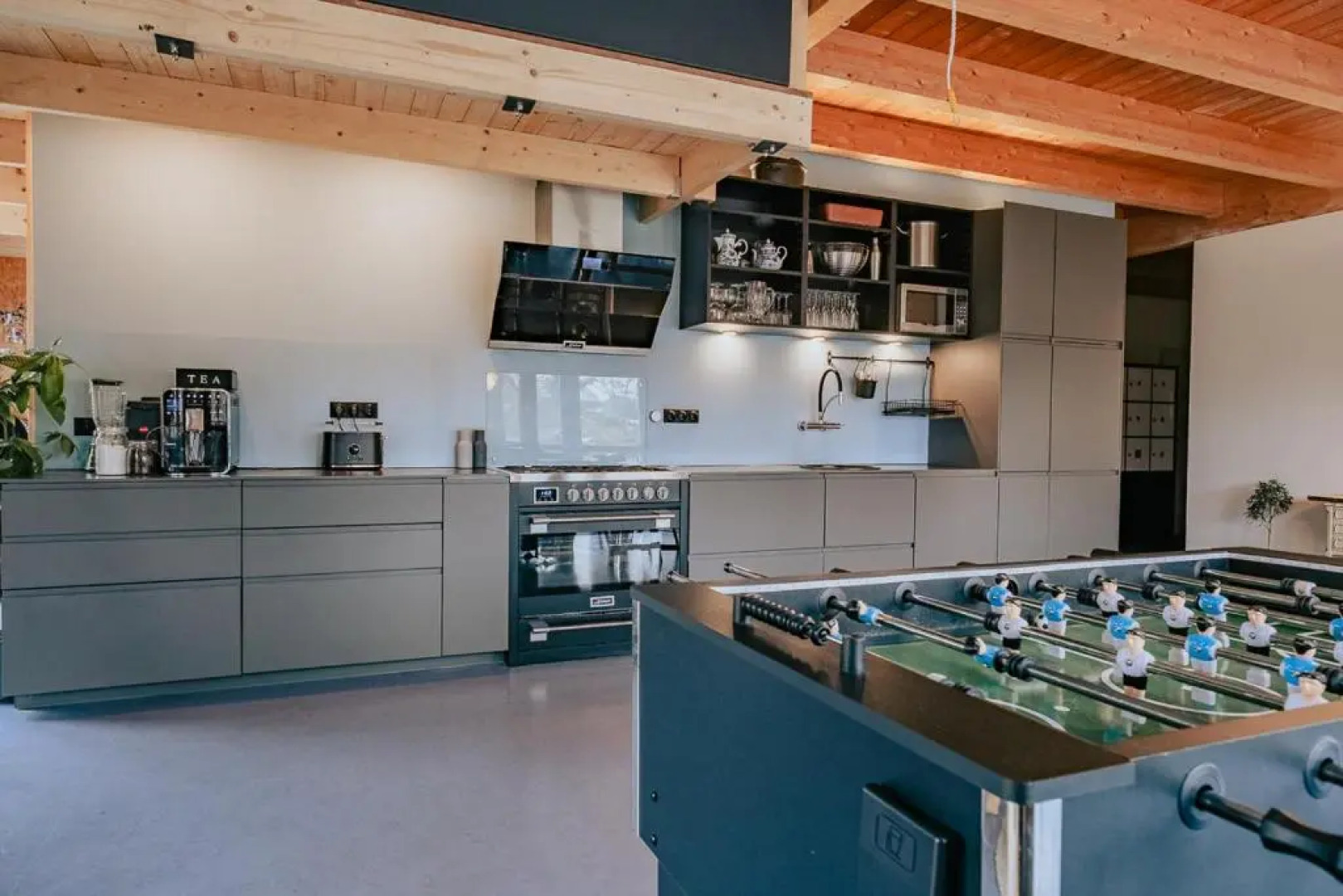 Hostel oder Ferienwohnung 1-16 Personen im BLAUEN HAUS