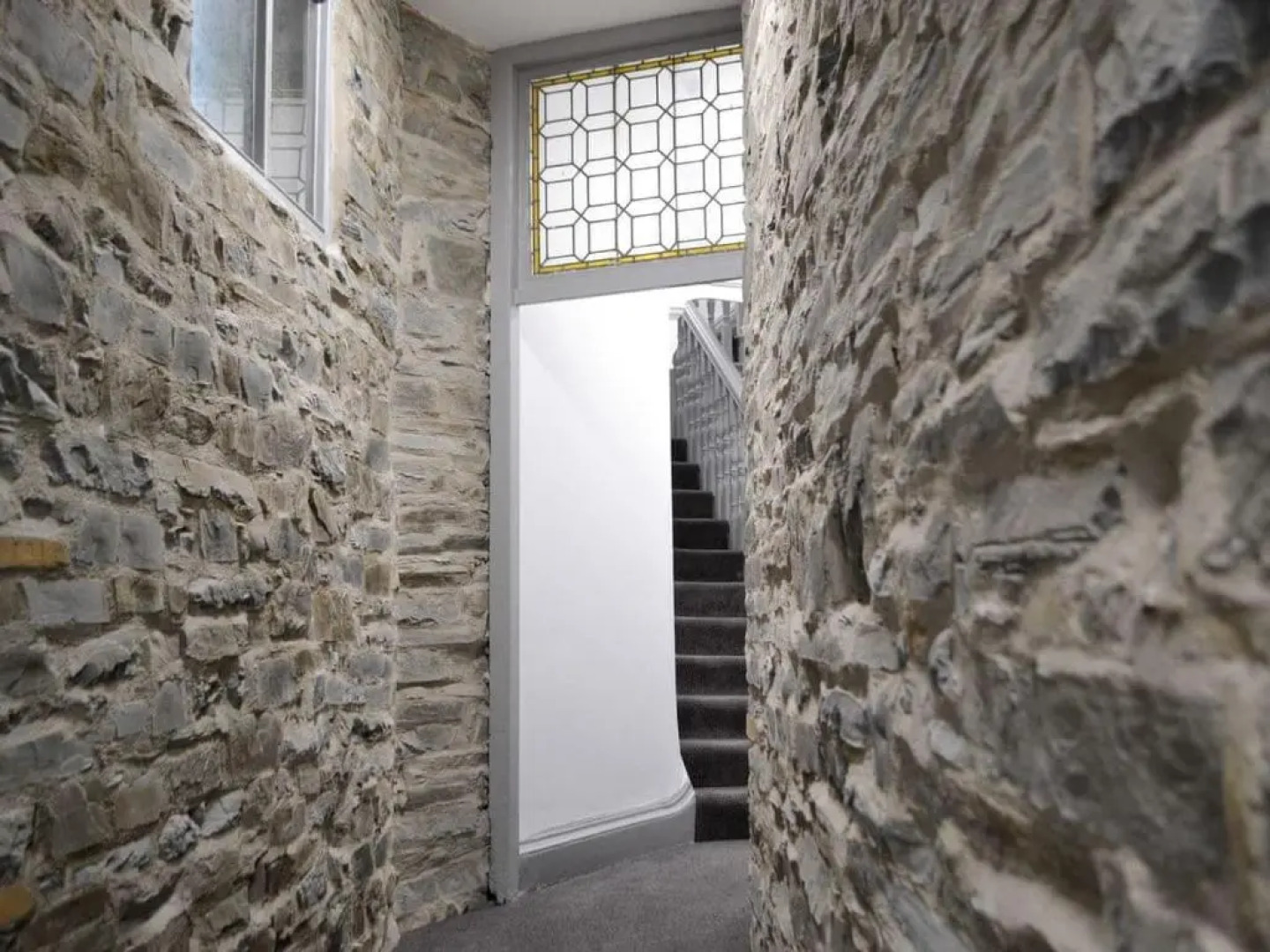 Grosvenor House APT 1