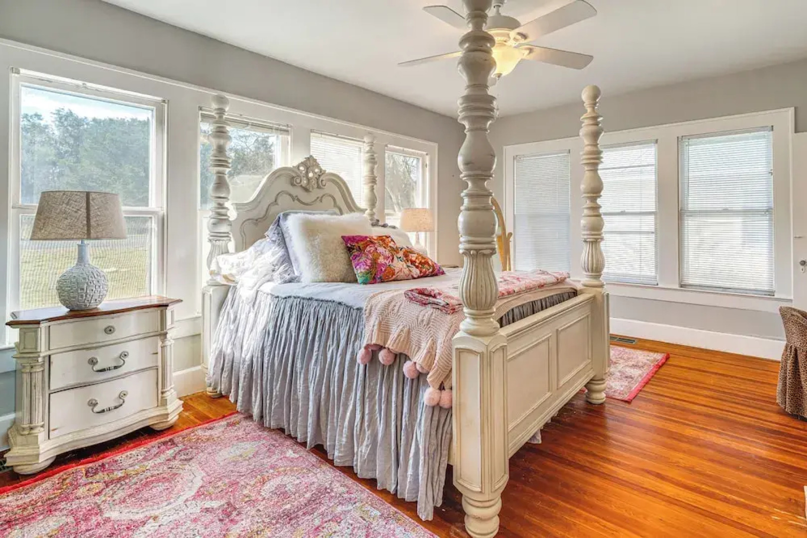 Hill Country Retreat w/ Lake View, Deck & Balcony