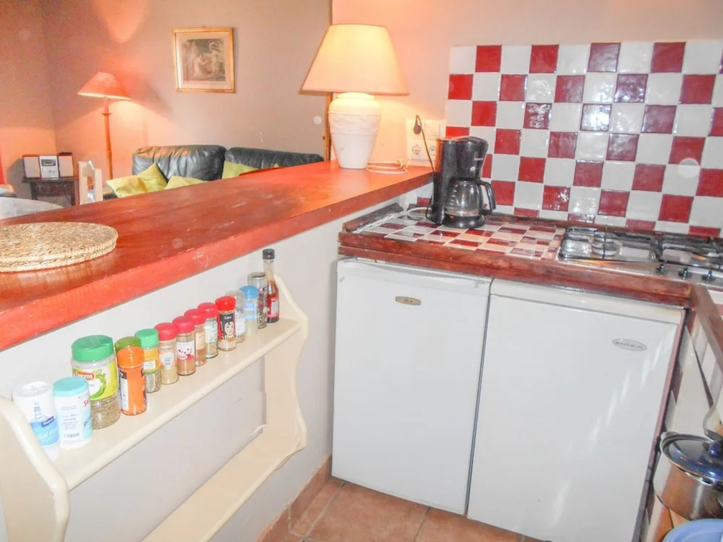 Beautiful Cottage in Renau Costa Dorada with Swimming Pool