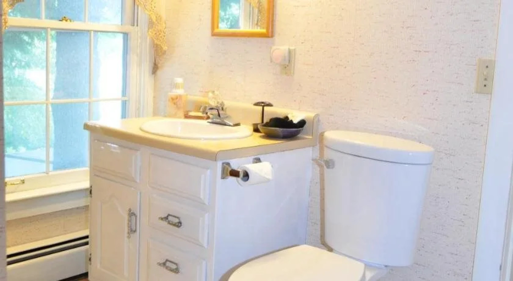 The Chester House Inn