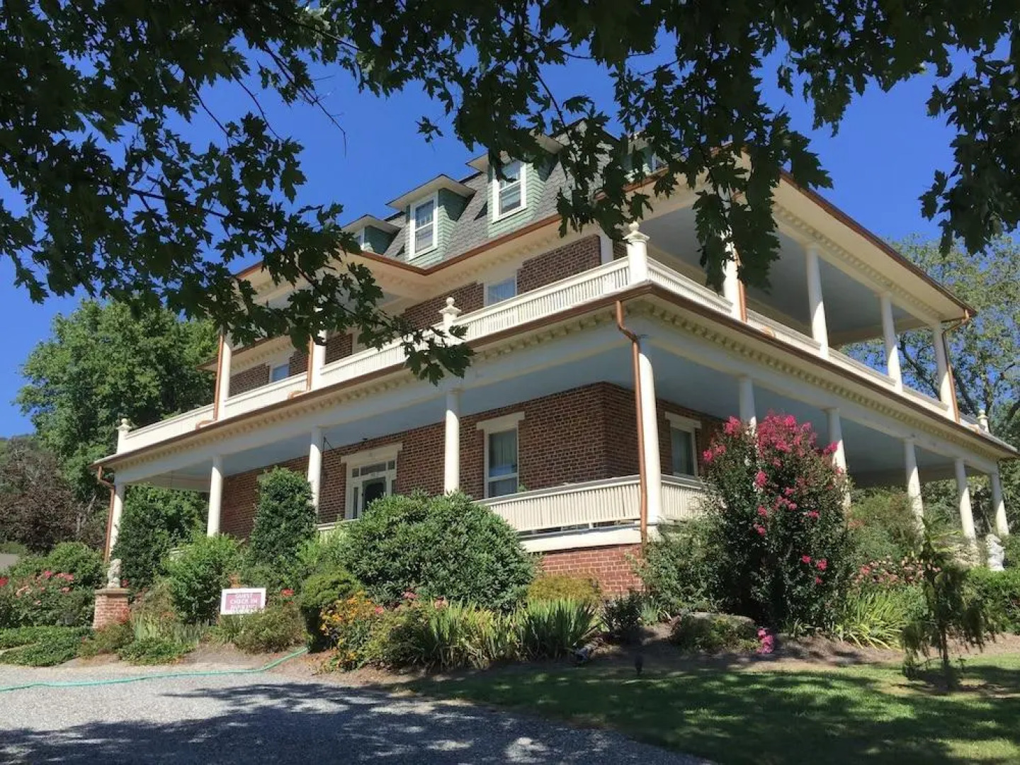 The Reynolds Mansion