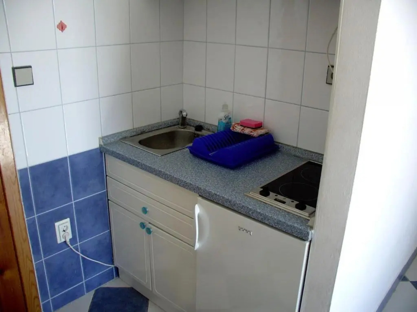 Apartments Blue - 200 m from sea