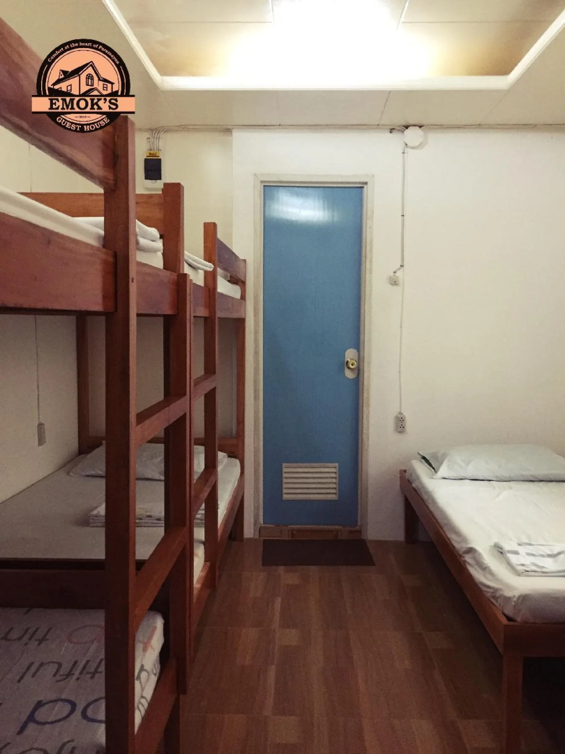 Emok's Guest House - Hostel