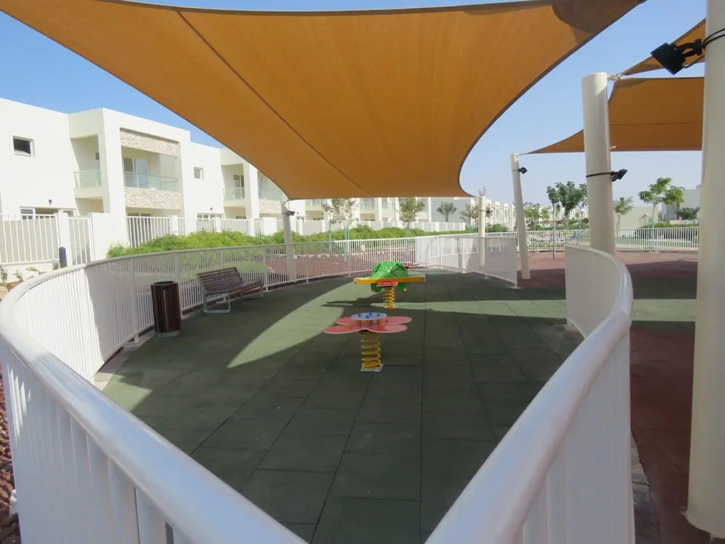 Bermuda Villas Holiday Home