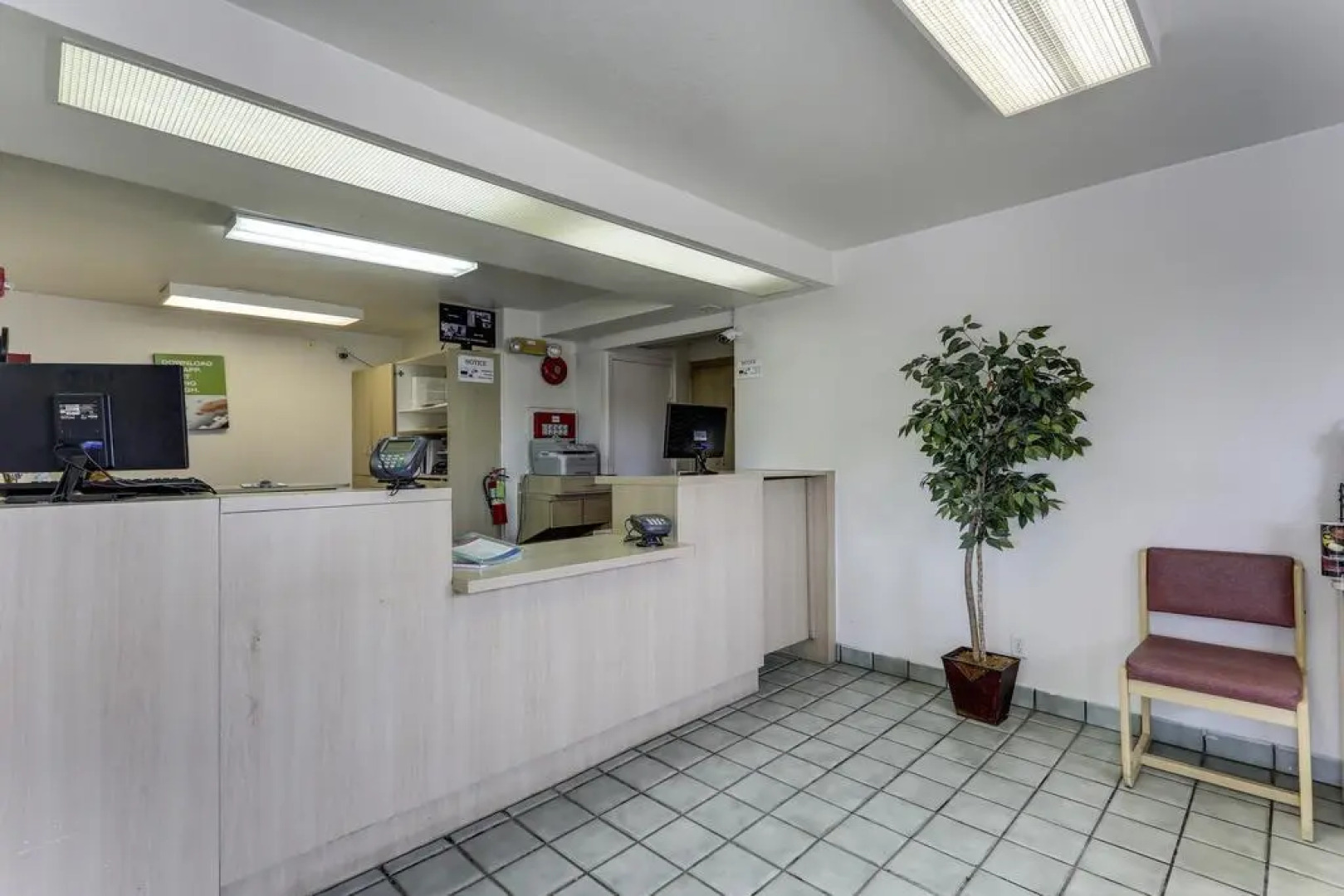 Rodeway Inn and Suites Lake Charles