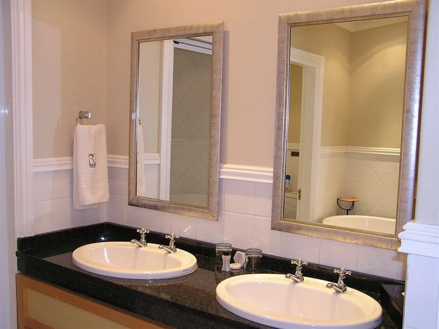 Bushman Sands Golf Lodge