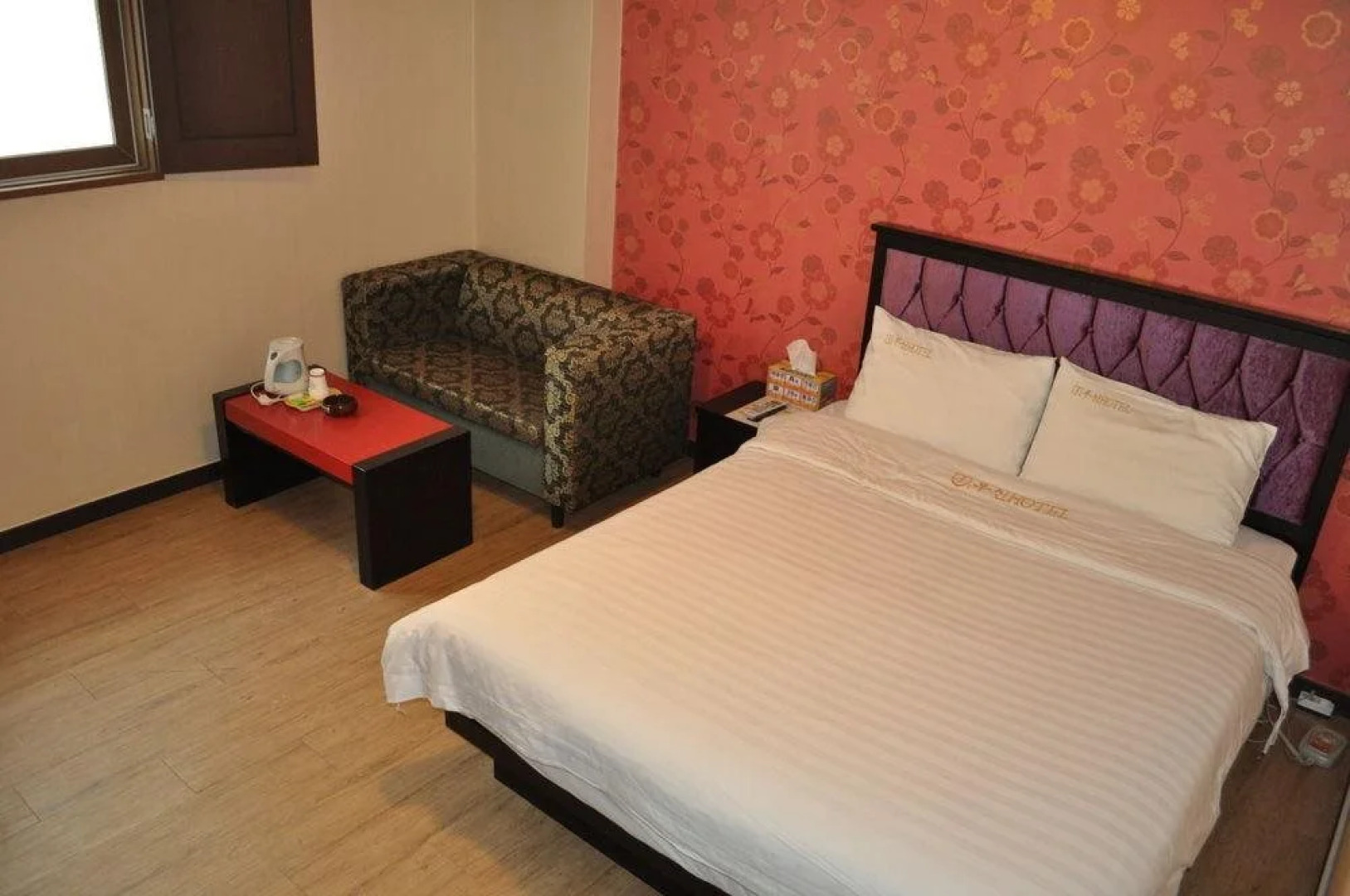 Goodstay Jeonju Wooshin Hotel