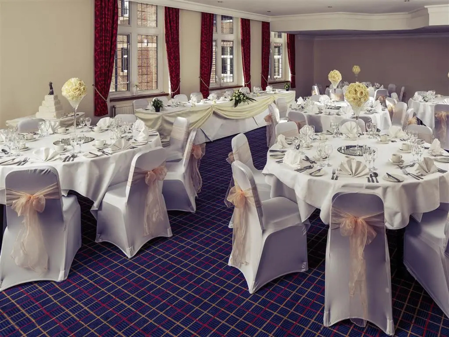 Mercure Leeds Parkway Hotel