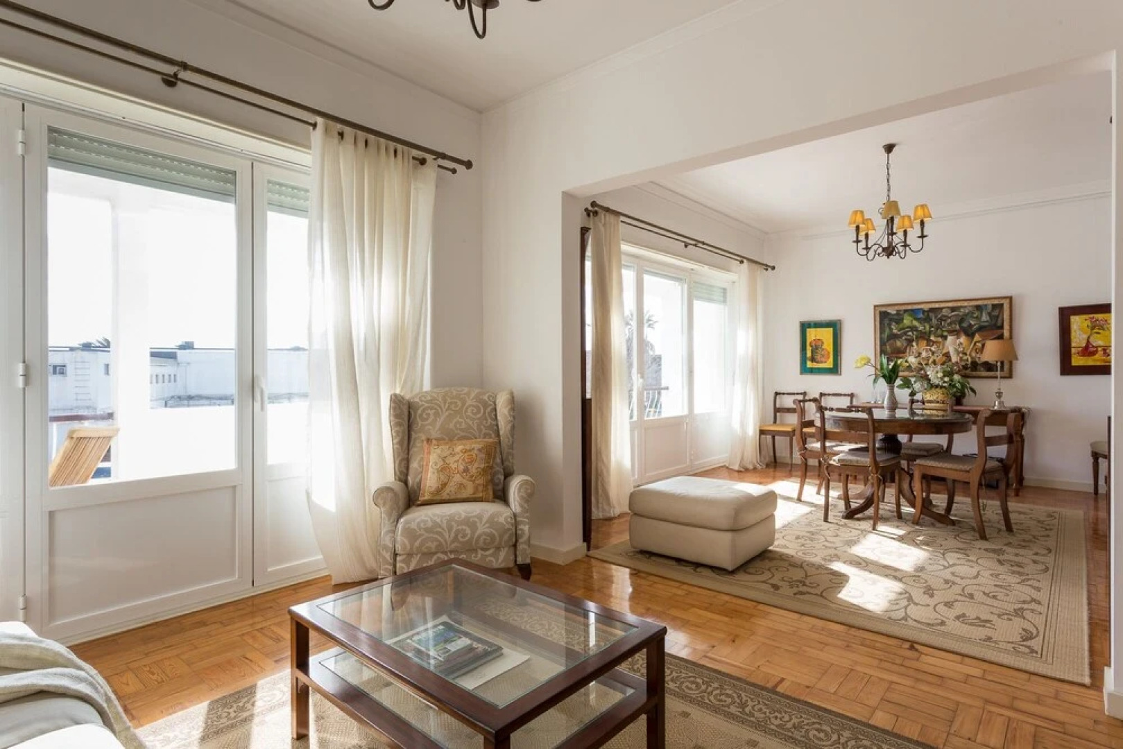 Carcavelos Beach Apt
