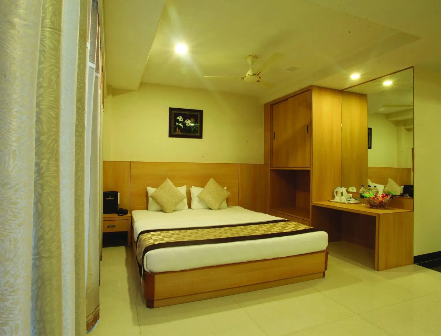 Wingston A Treehouse Hotel-Goverdhan