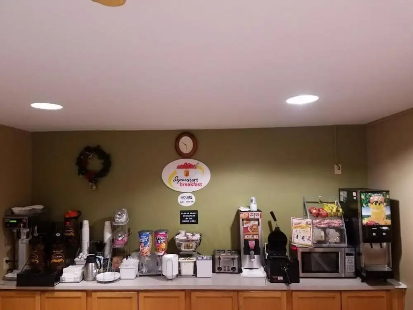 Super 8 York