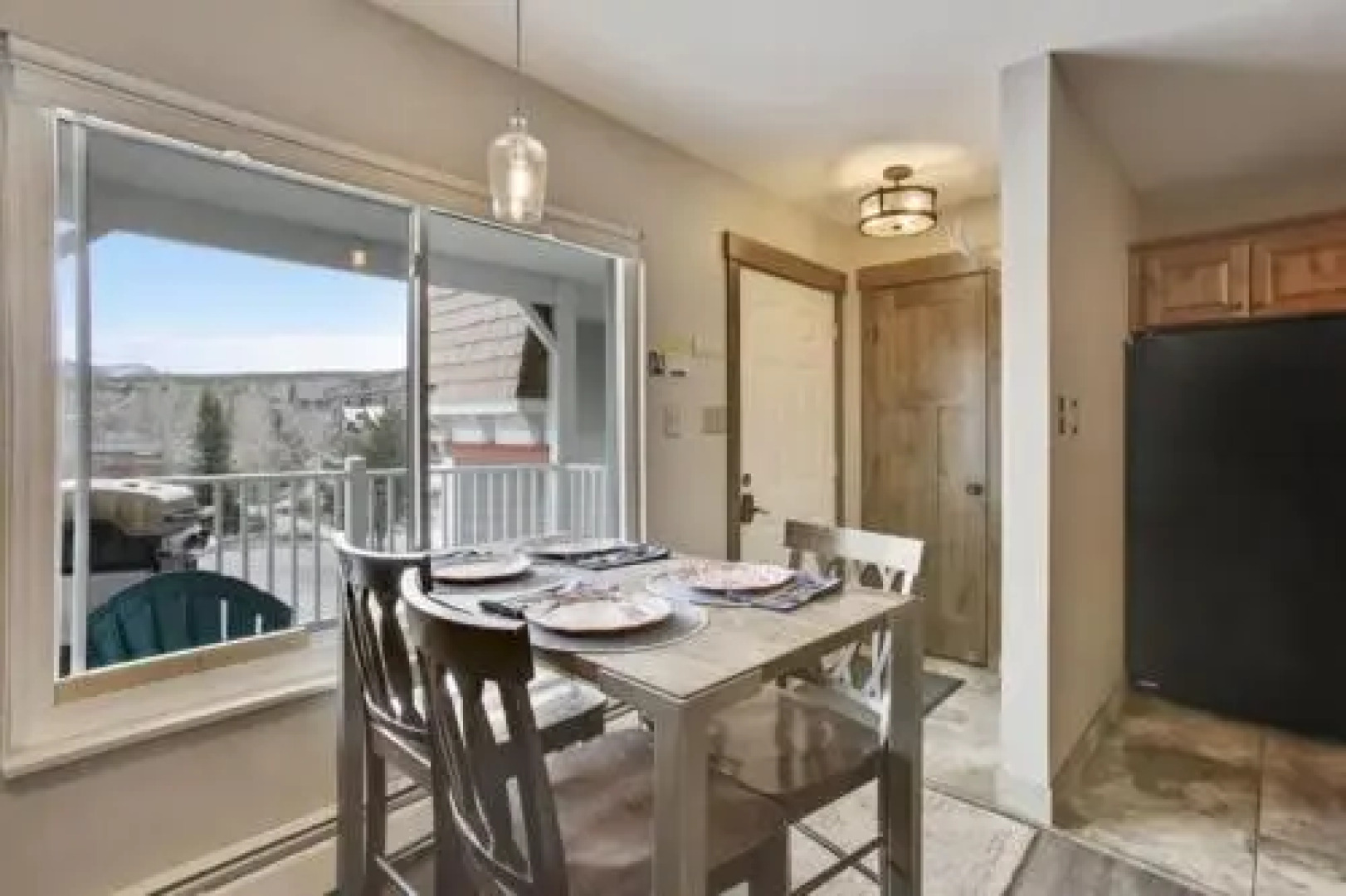 Tannhauser Condominiums