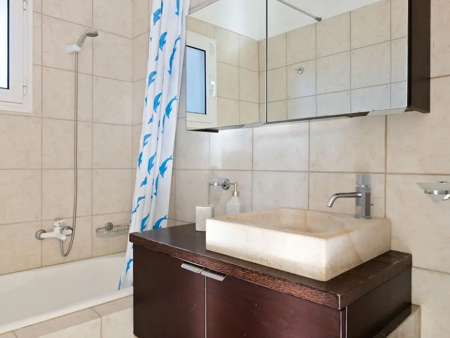 Enchanting Villa in Chalcis with Terrace