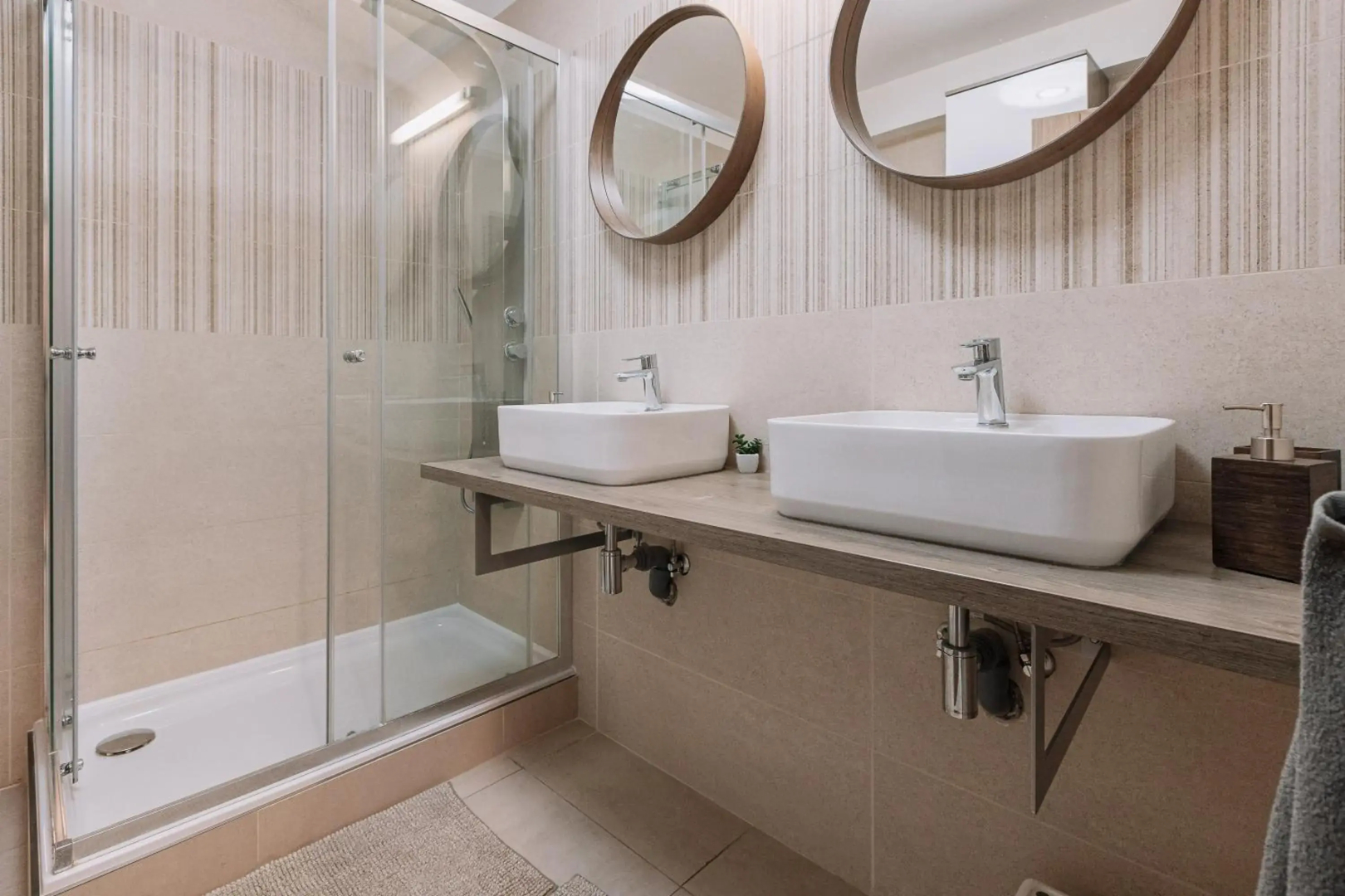 Revon Business apartments