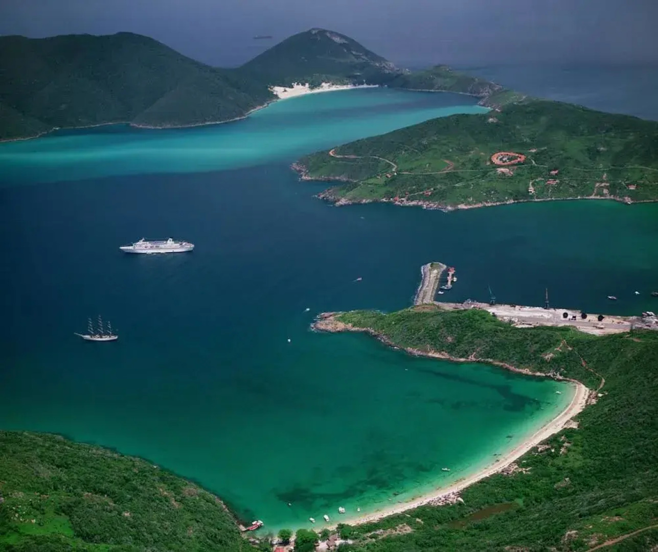 Marina dos Anjos Hostel