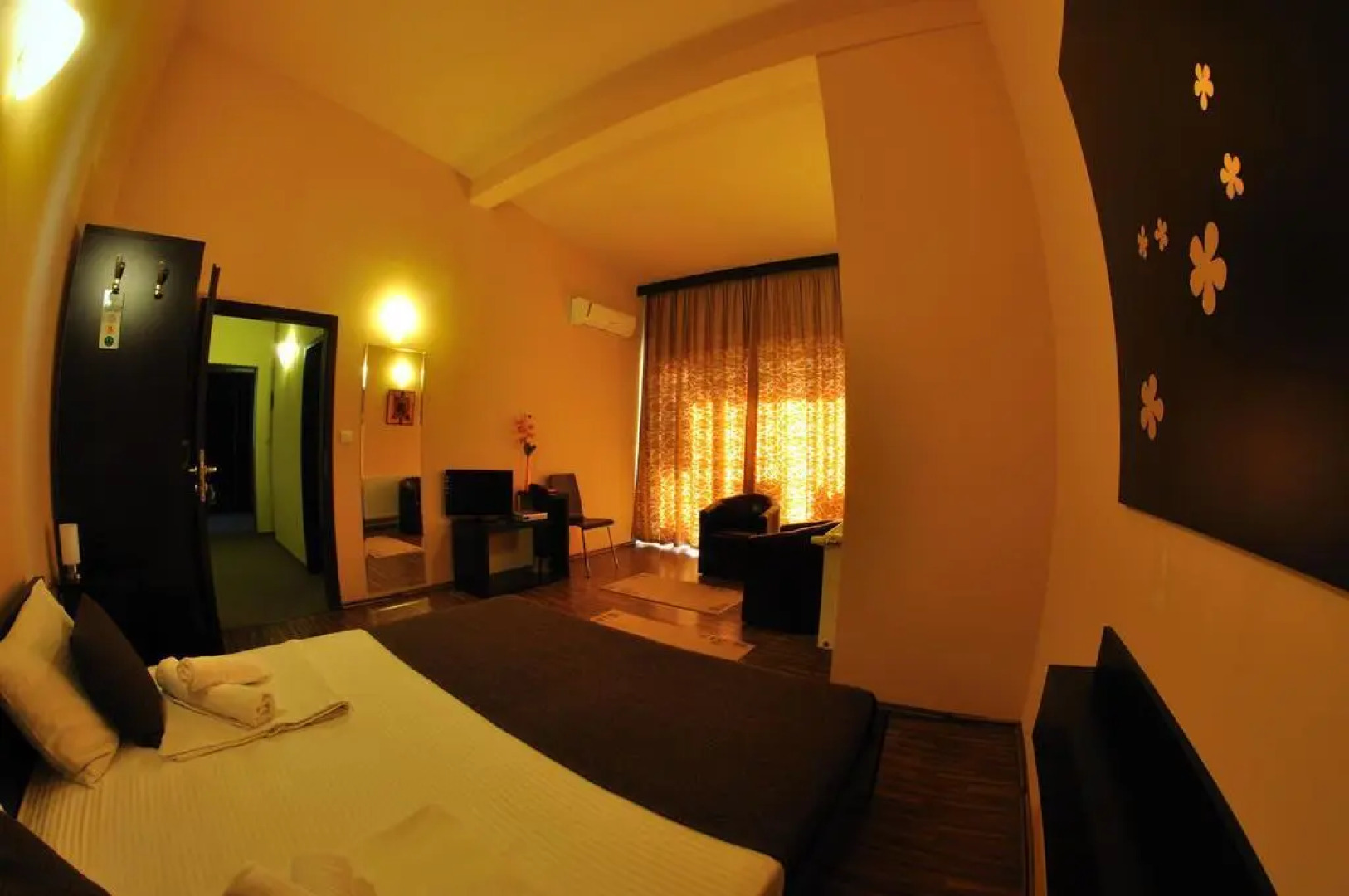 Hotel IQ Timisoara