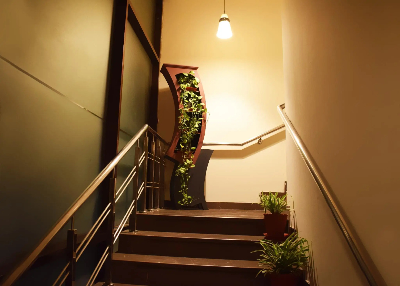 Avaas Lifestyle Hotel