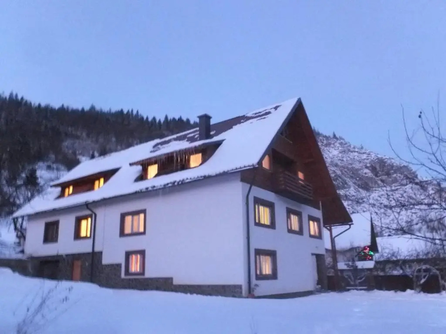 Pensiunea Piatra Mandrutului