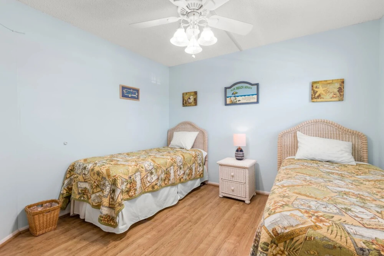 Gulf Shores by VTrips