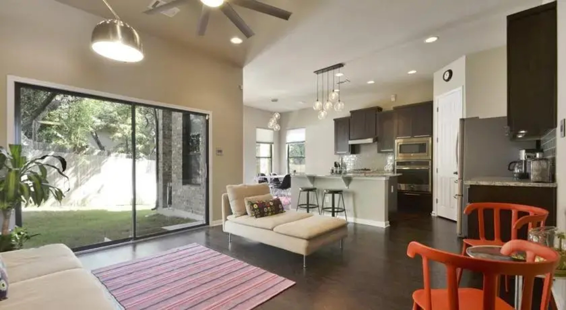 Modern & Vibrant South Austin House by TurnKey Vacation Rentals