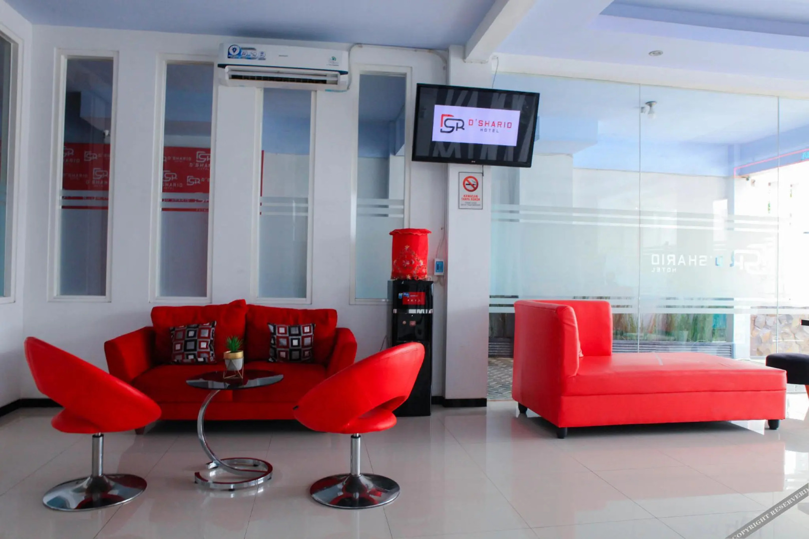 D'SHARIO Hotel Kepanjen