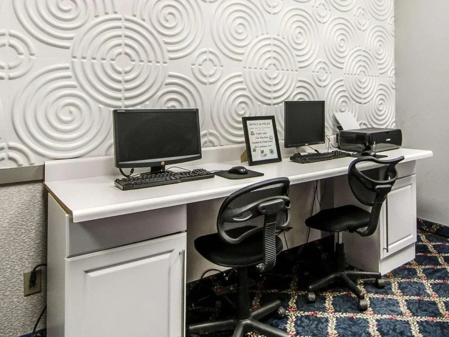 Travelodge by Wyndham Prince Albert