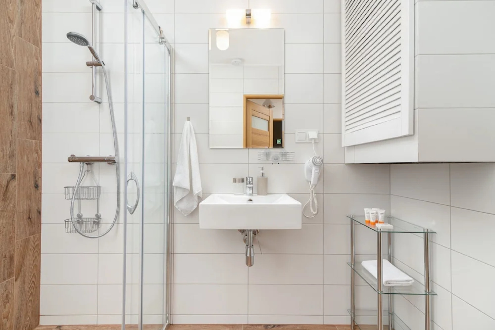 Prestige Golden View Wellness Apartments