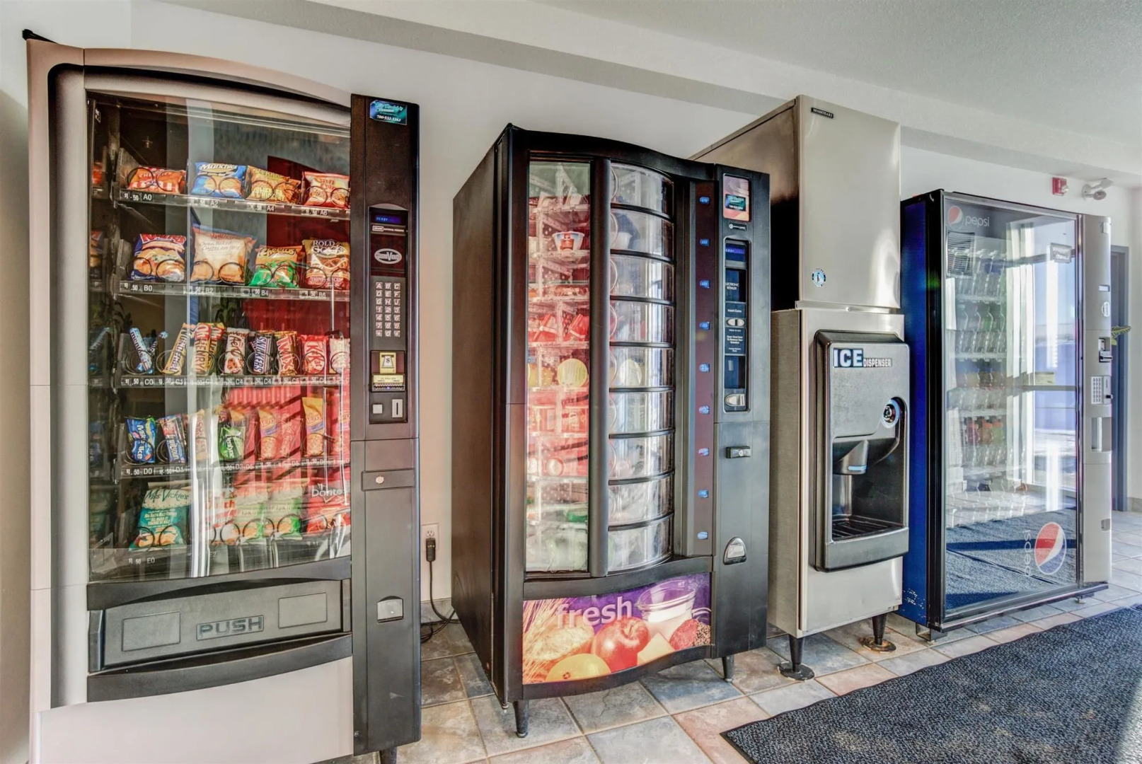 Motel 6 Grande Prairie, AB