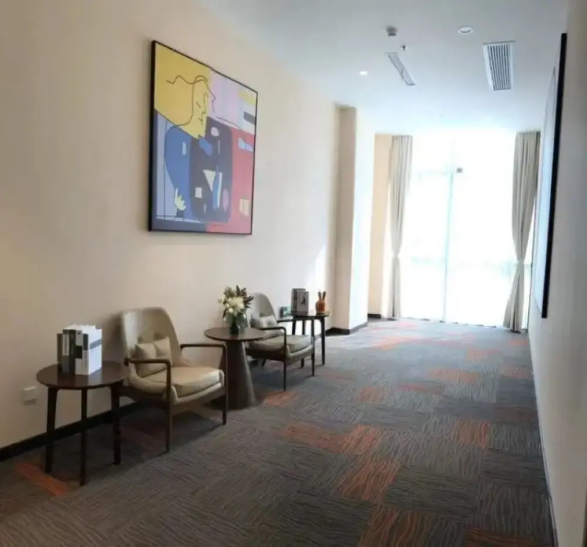 Greenland Kang Young Hotel