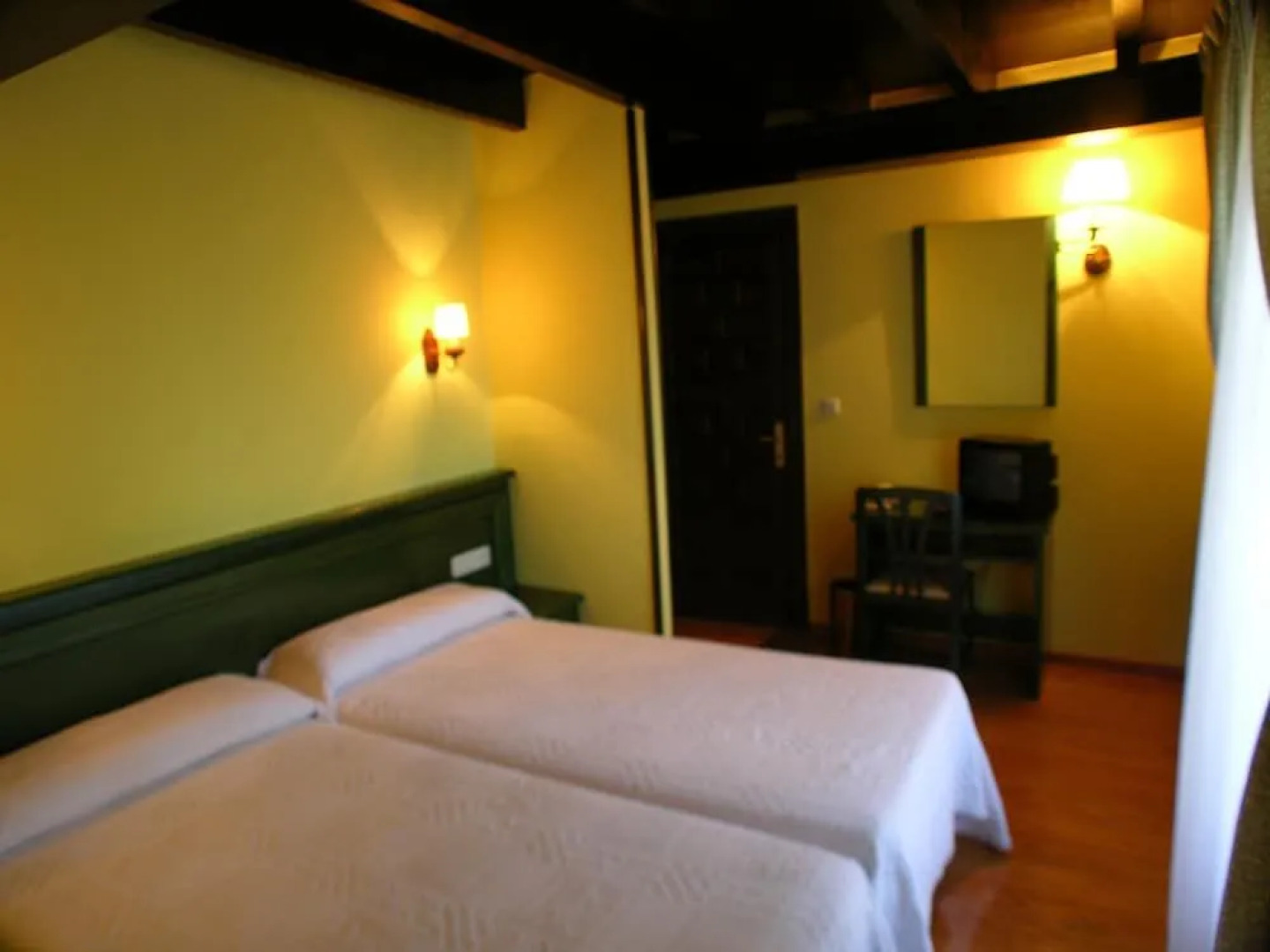 L'Alceu - Hotel Rural y Apartamentos