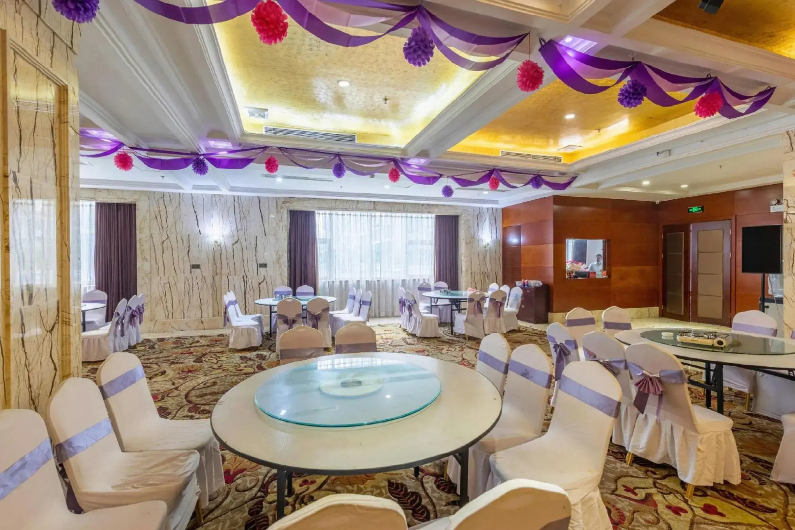 Changchi Hot Spring Hotel