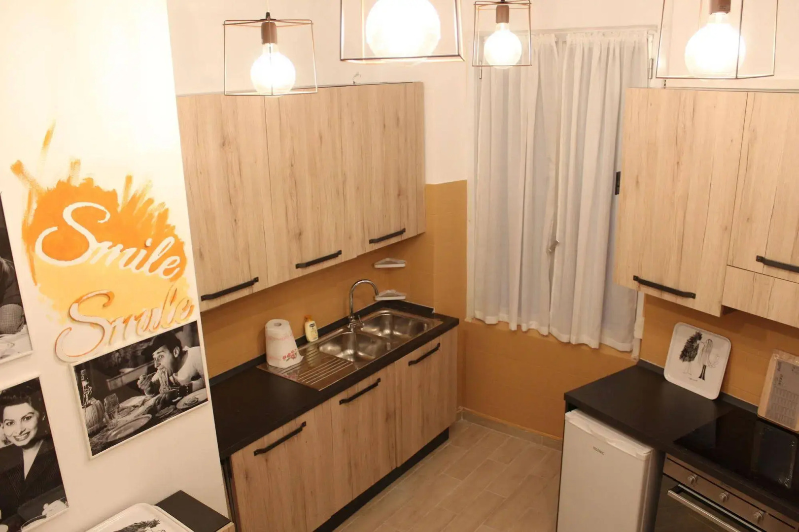 Victoria House Hostel