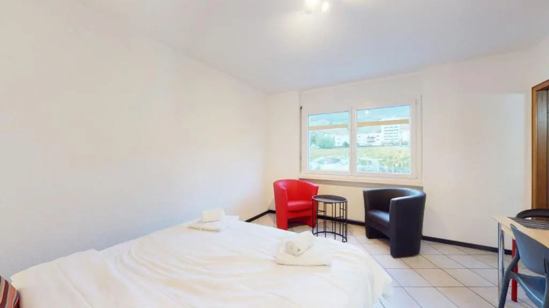 Spacious studio in a nice area in Sierre