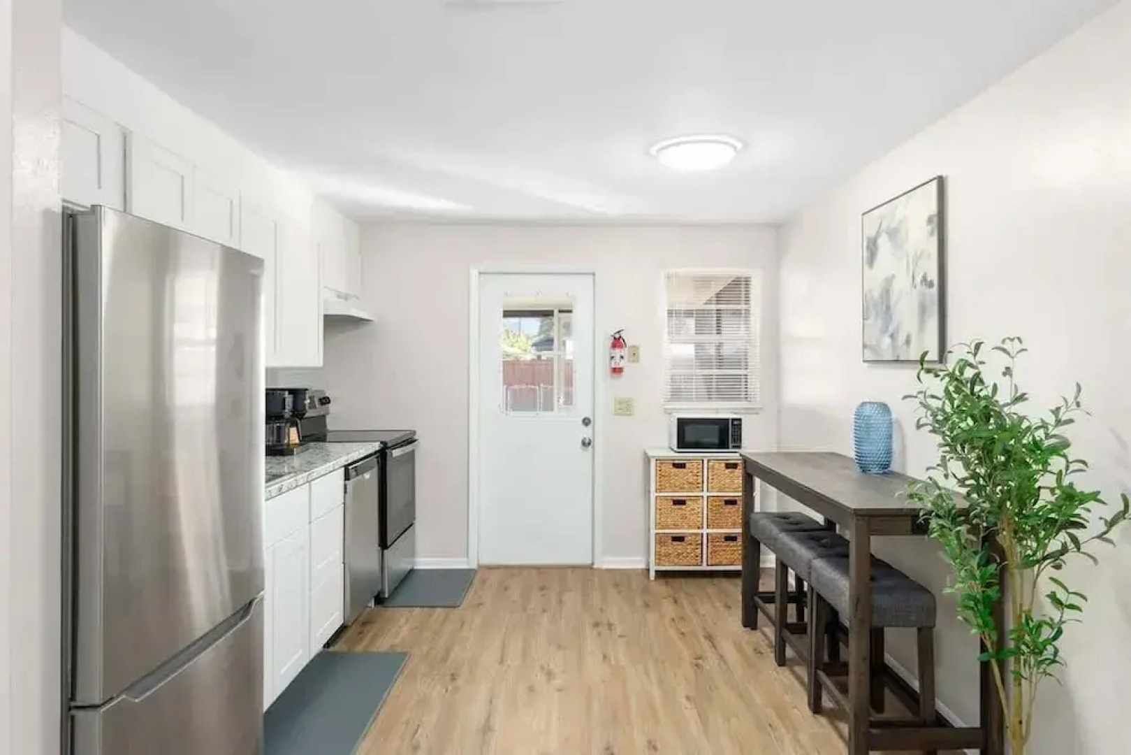 Charming Duplex in Zephyrhills! #2