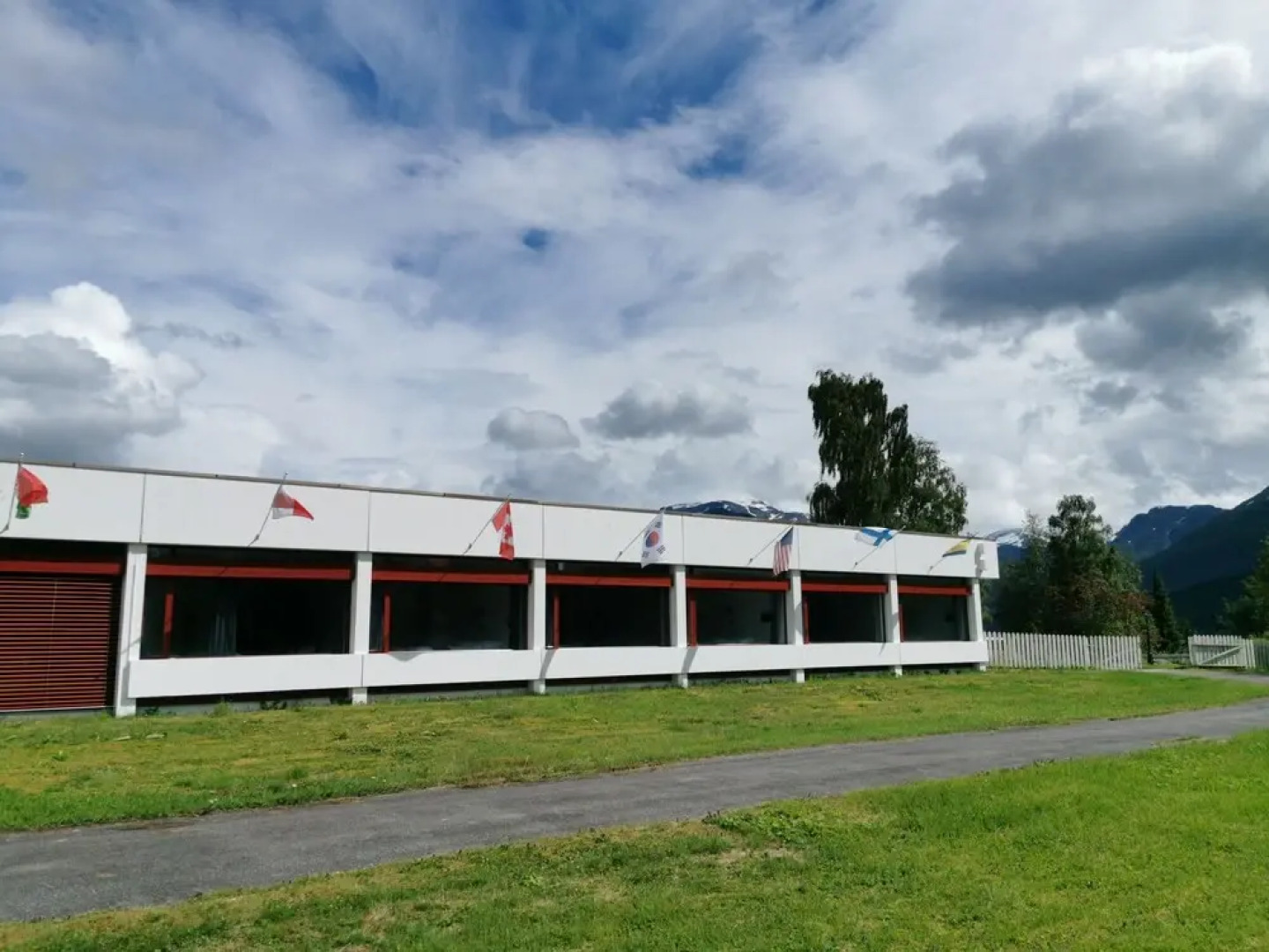 Isfjorden Turisthotell & Motell