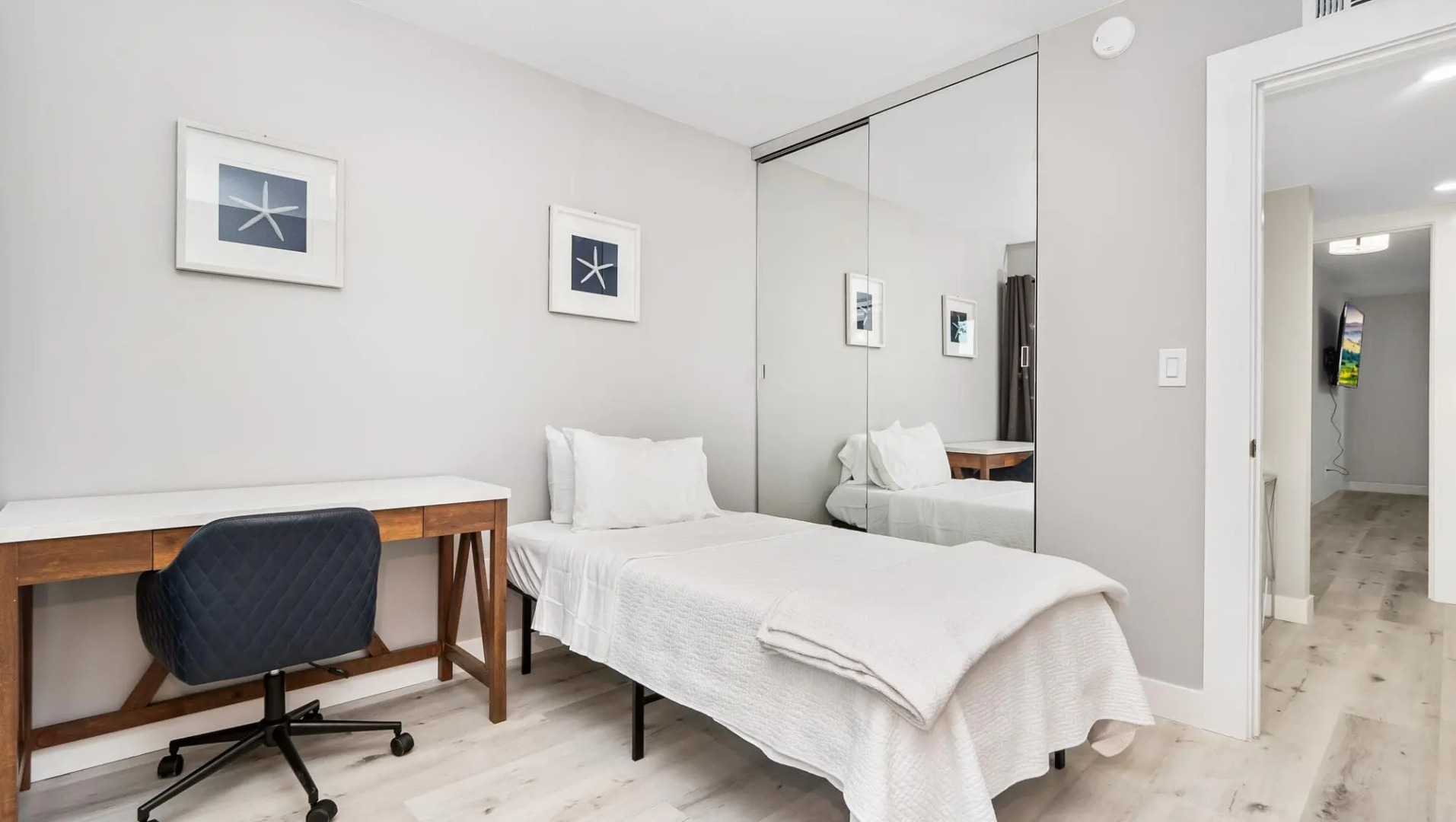 Heated Pool & Spa ensuite Villa