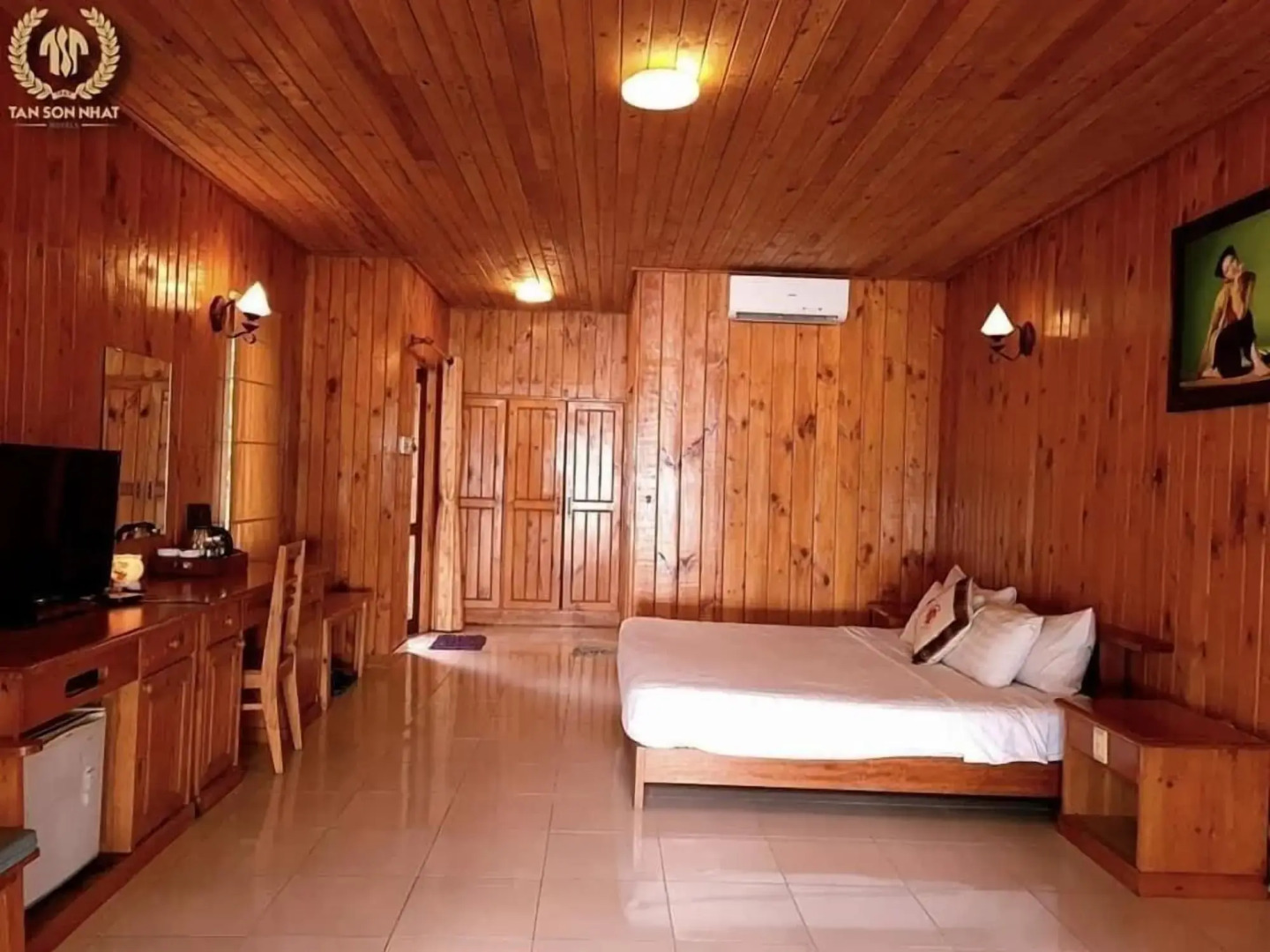 Tan Son Nhat Con Dao Resort