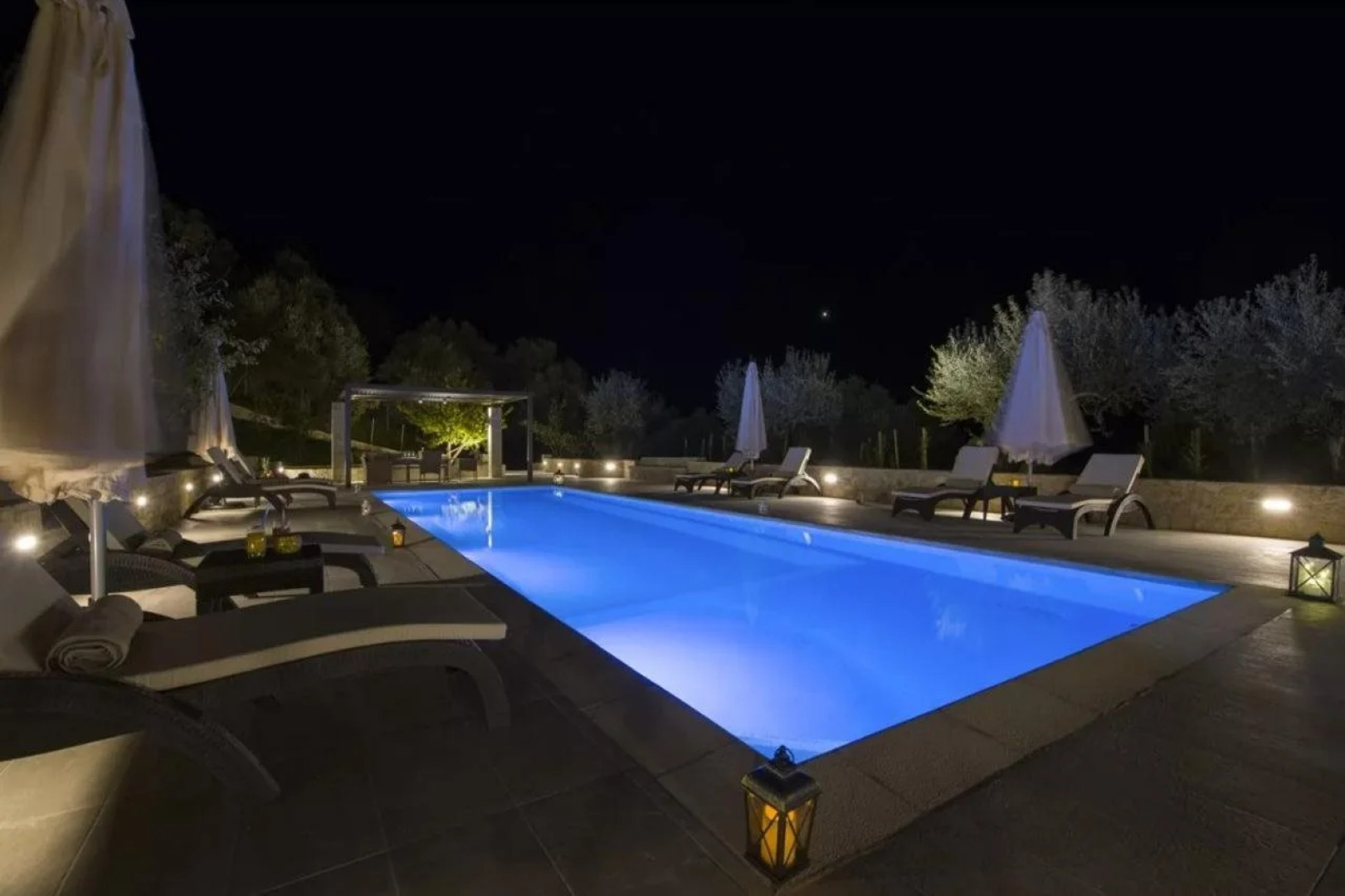 Serenity River Villa