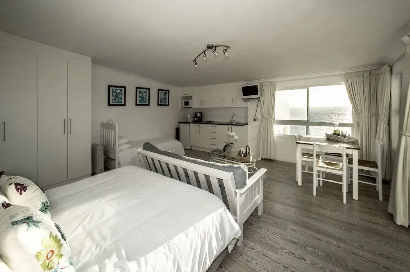 Rocklands Bed and Breakfast