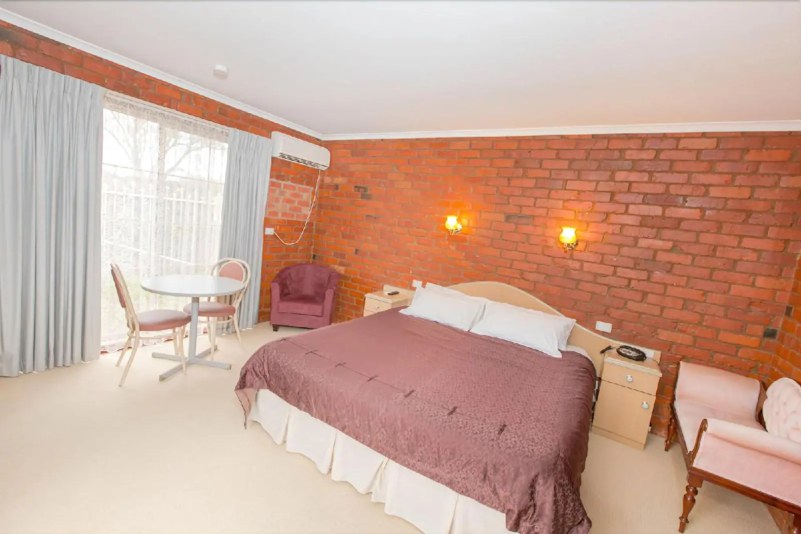 Red Cliffs Colonial Motor Lodge