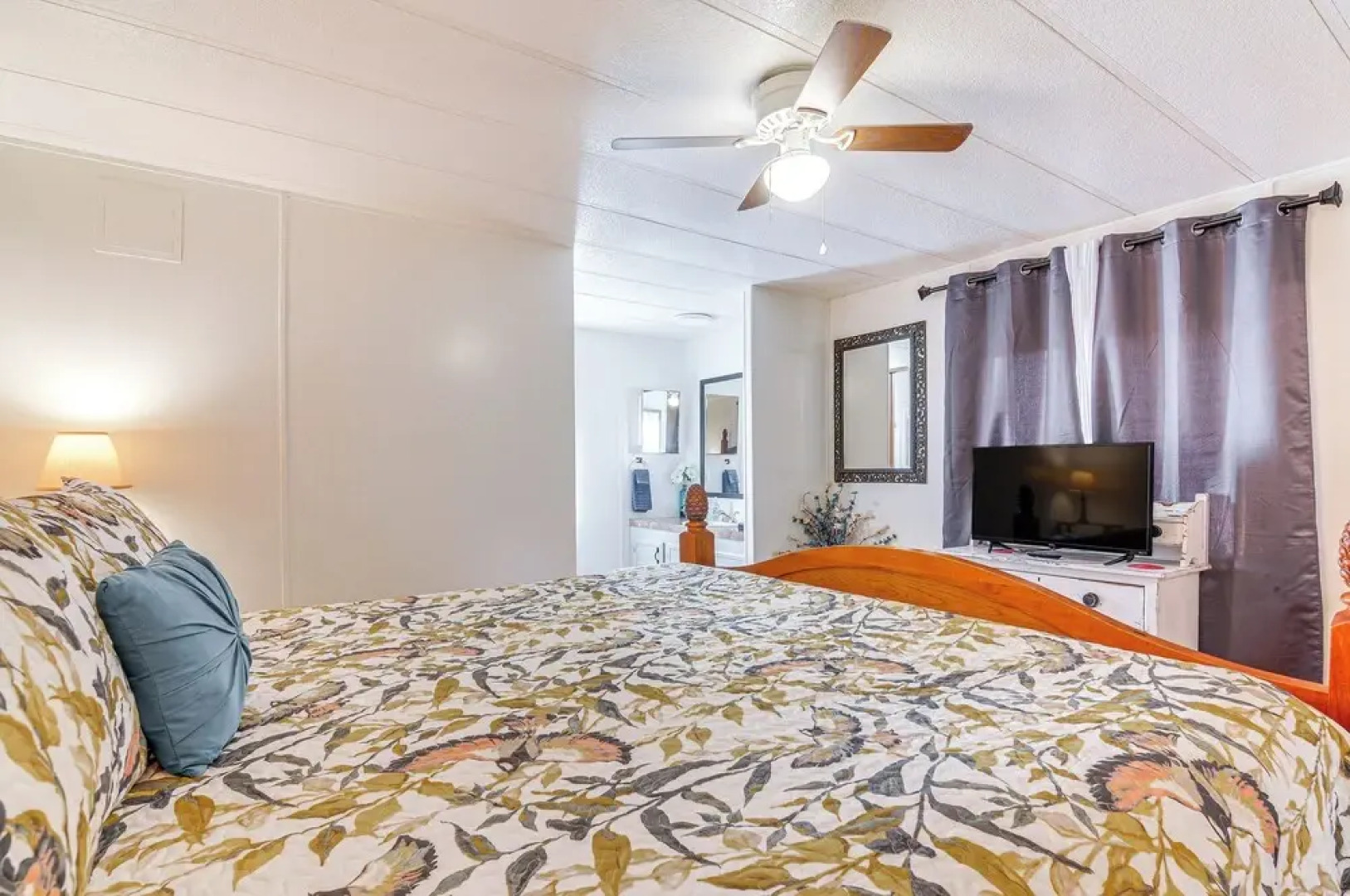 Pet-friendly Page Home ~ 4 Mi to Lake Powell!