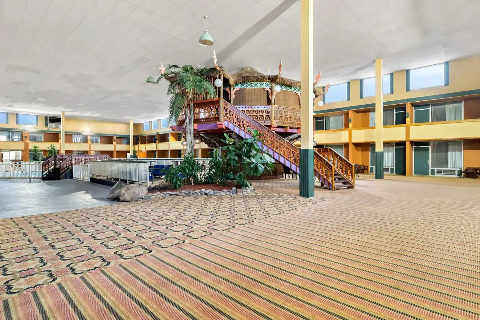 Suburban Studios, Kearney