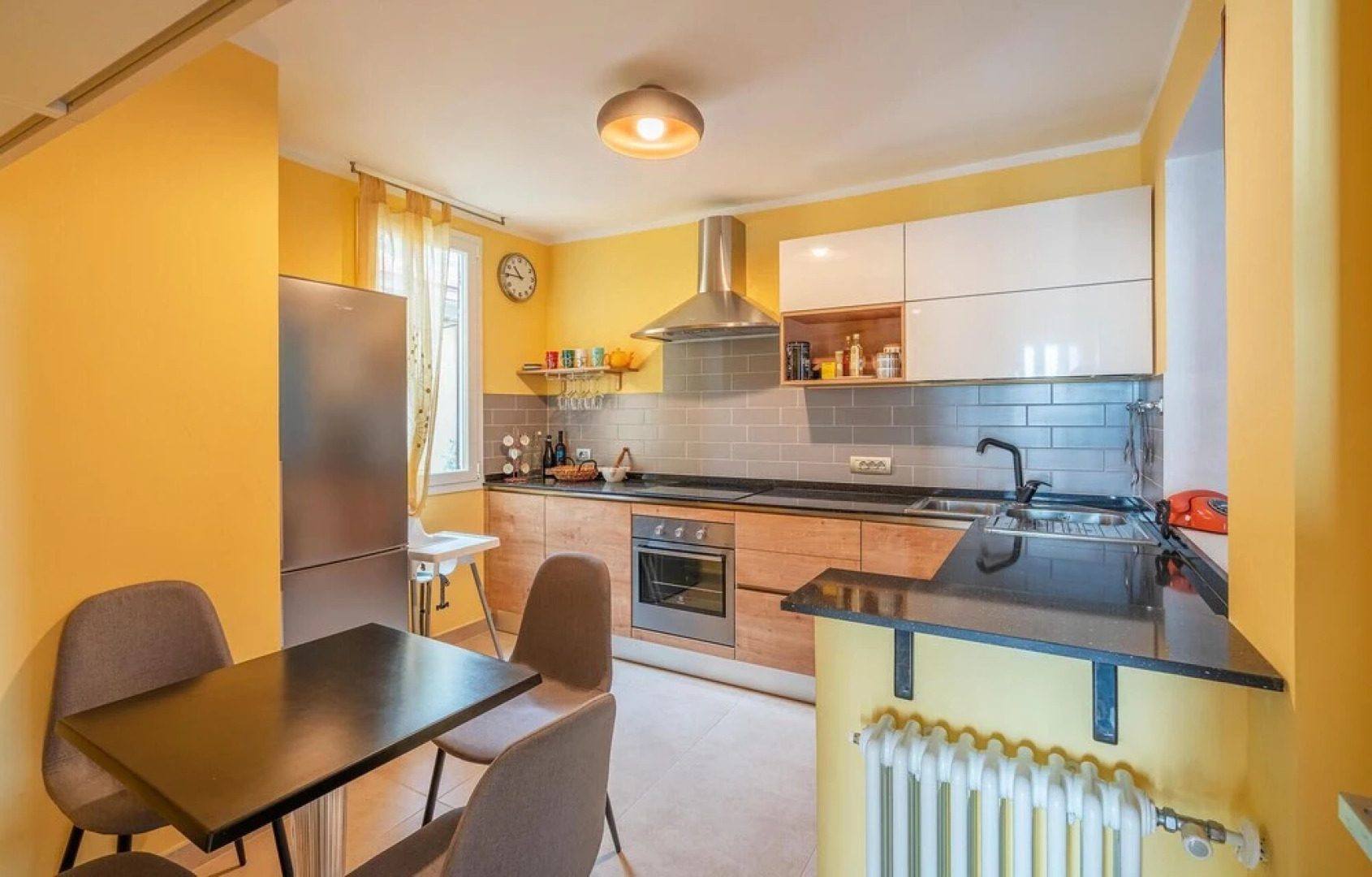 Stunning Home in Cipressa With Wifi and 2 Bedrooms